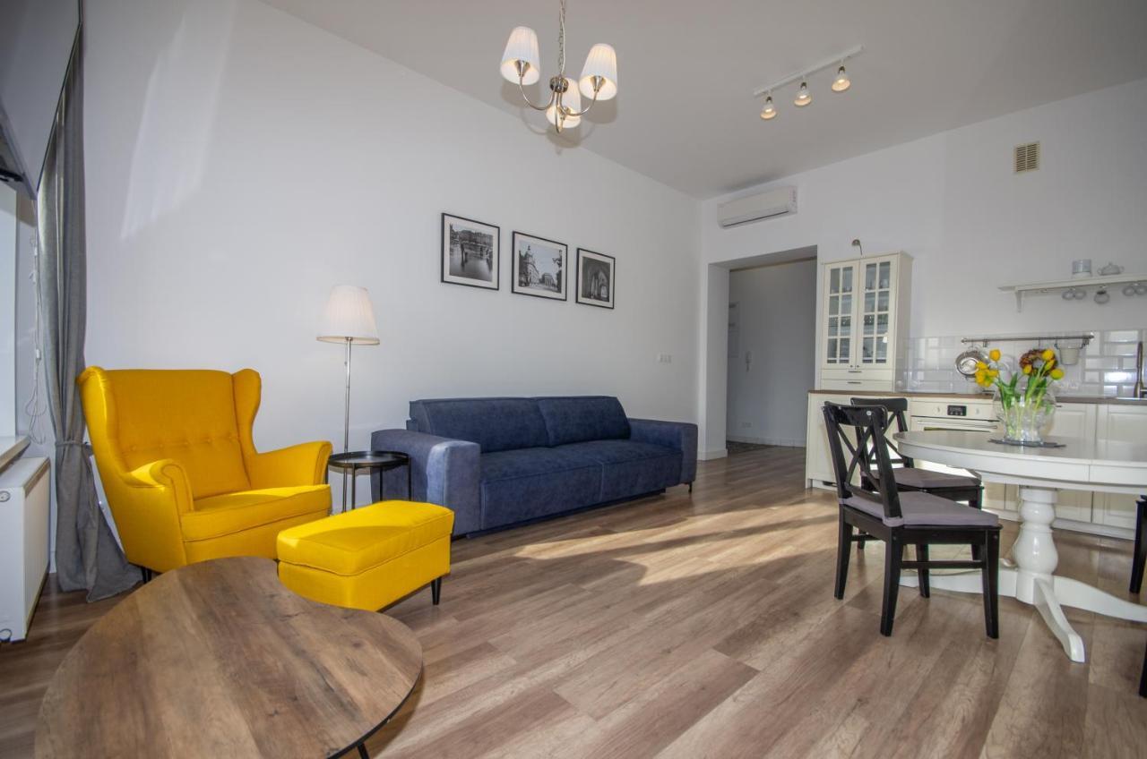Inpoint Wielopole 32 Boutique Apartments Old Town&Kazimierz District Krakow Bagian luar foto