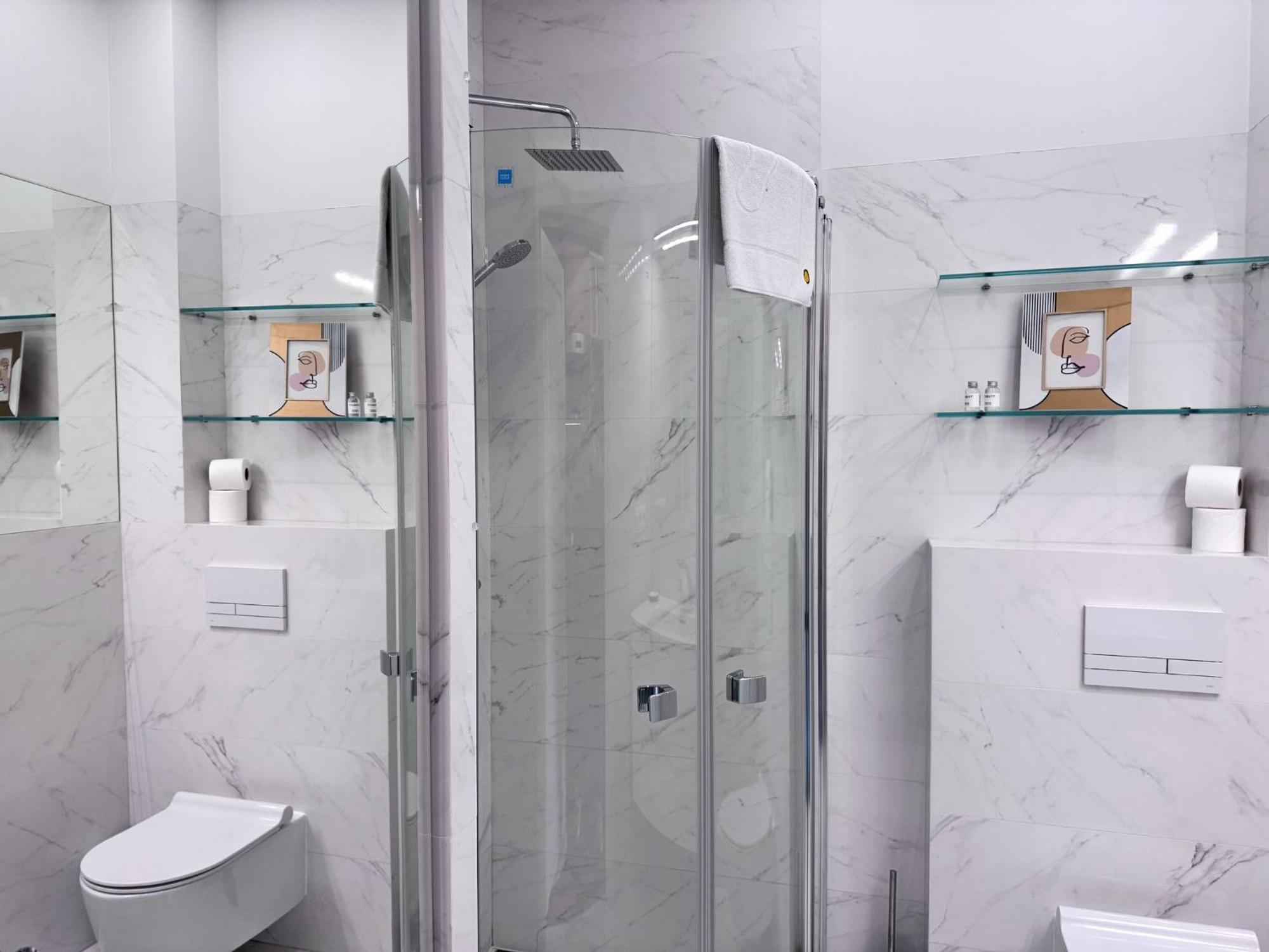 Inpoint Wielopole 32 Boutique Apartments Old Town&Kazimierz District Krakow Ruang foto